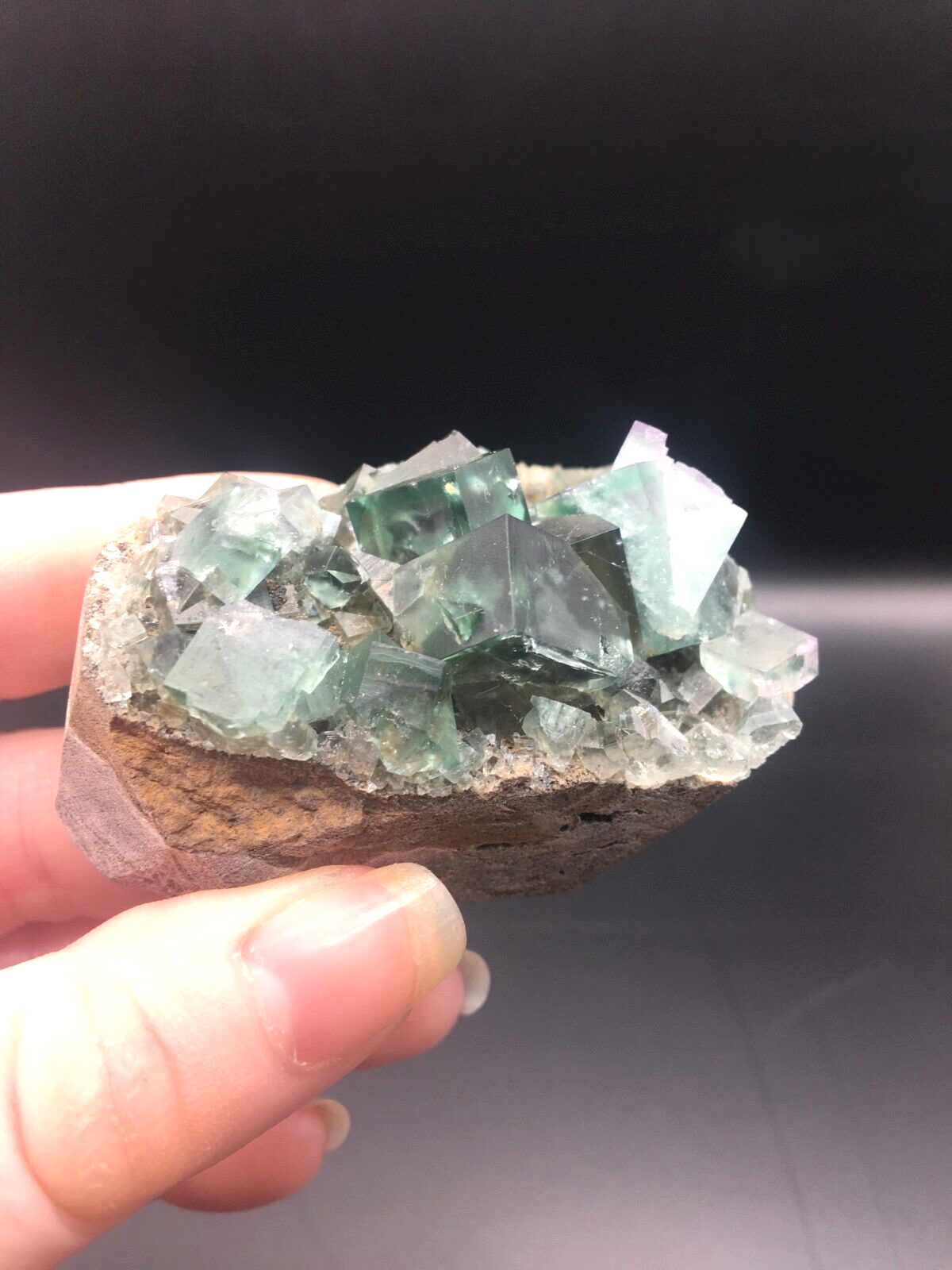 Rare Collectable British Fluorite UK Crystal Fairy Holes Pocket Green 95g FL9