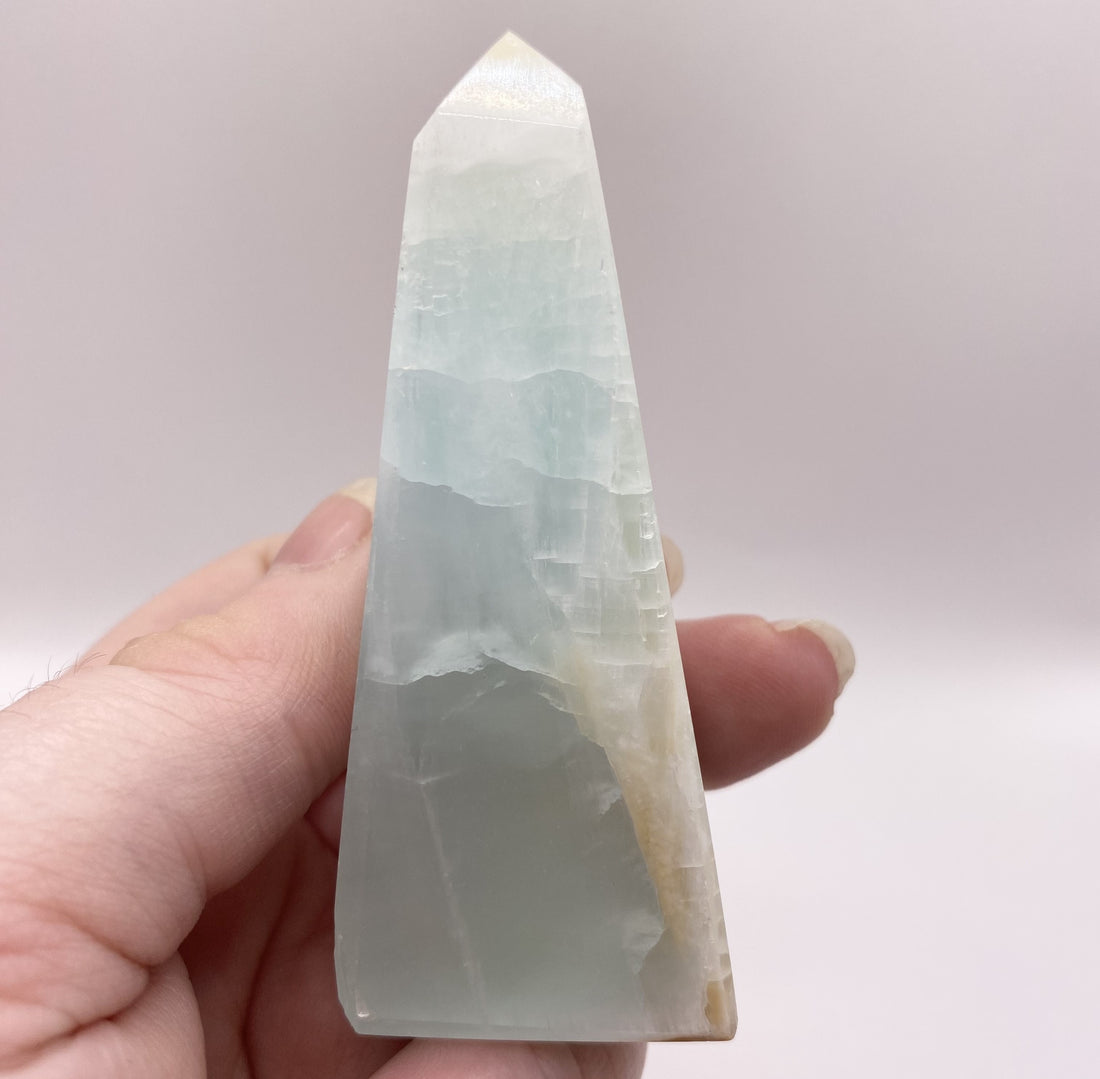 Caribbean Calcite Meaning, Spiritual Properties and Benefits