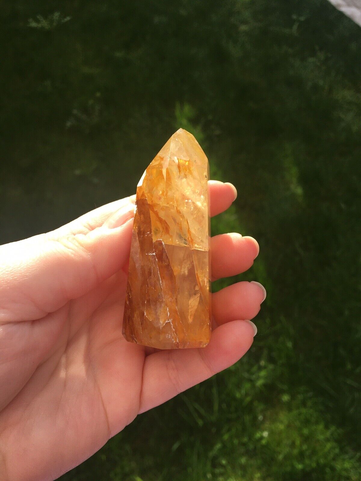 Golden Healer Quartz AAA Grade Crystal 115g 7.5 cm Tower Point Obelisk Healing