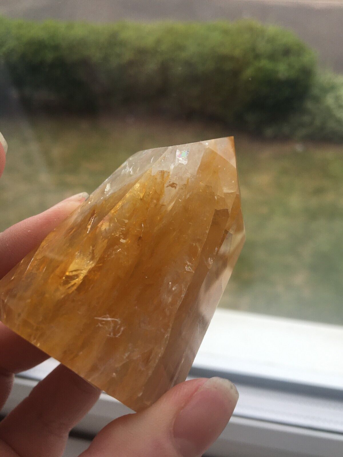 Golden Healer Quartz AAA Grade Crystal 105g 6 cm Tower Point Obelisk Healing