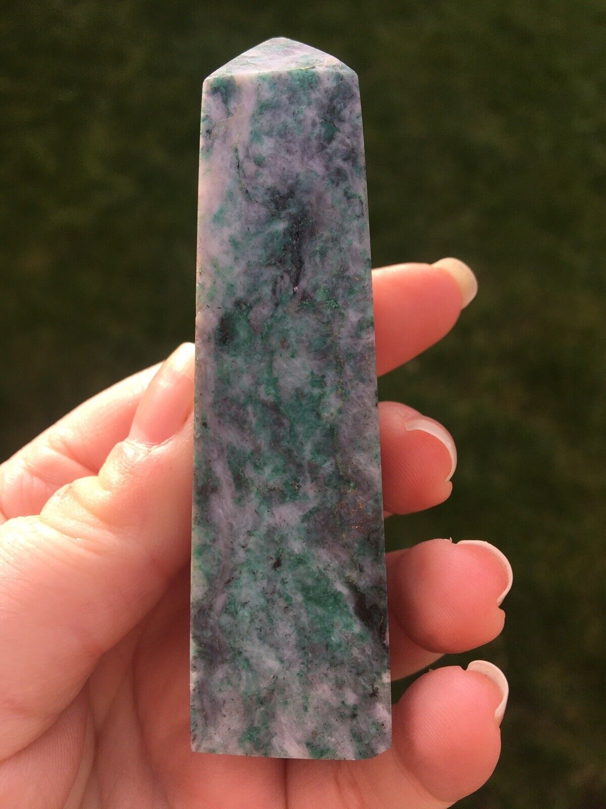 Jade Nephrite Crystal 105g 9cm Tower Point Obelisk Generator Reiki Healing