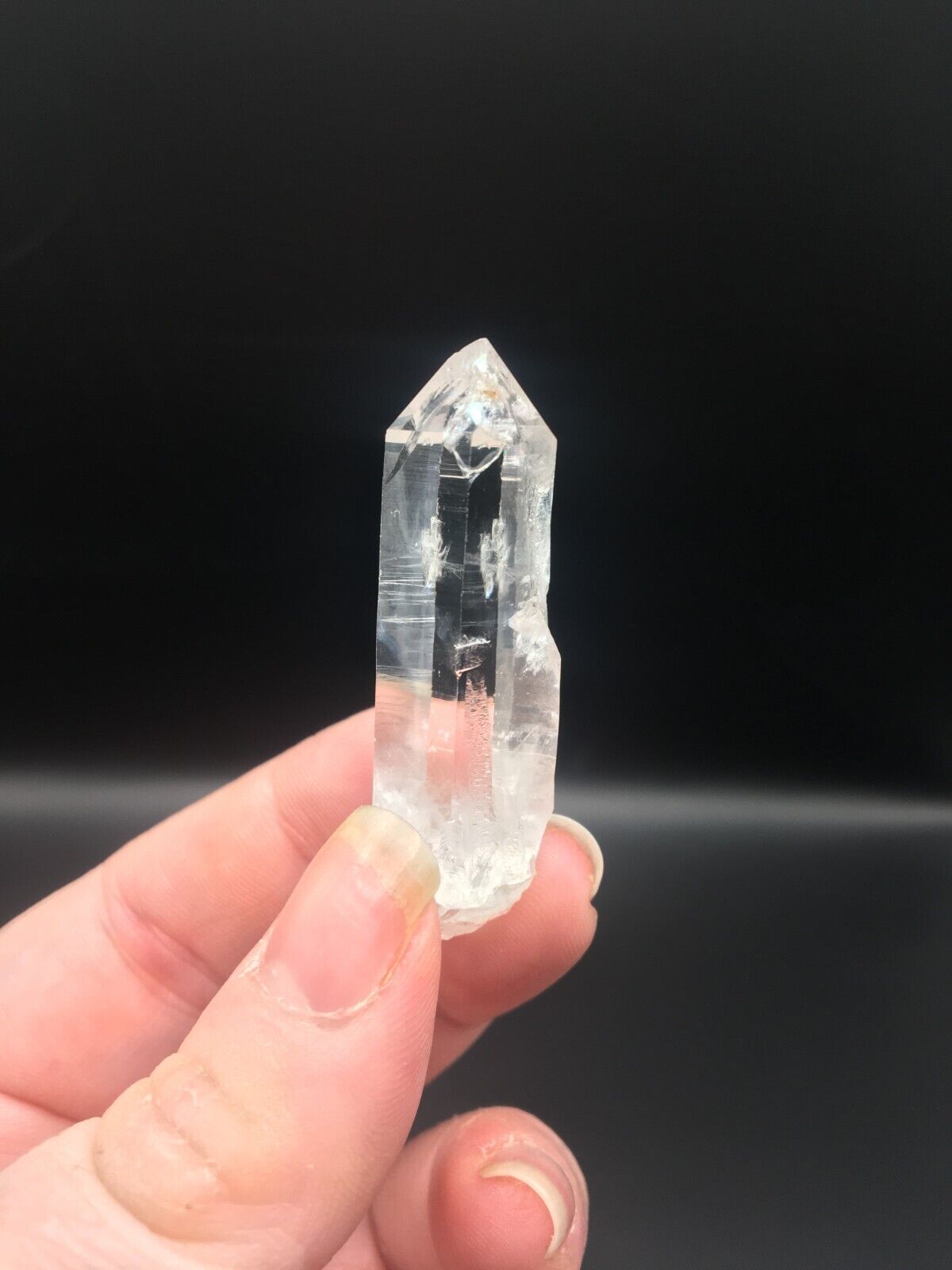 Lemurian Seed Quartz Clear Crystal Point Tower AAA Grade Mineral 4.5 cm 10g LQ6