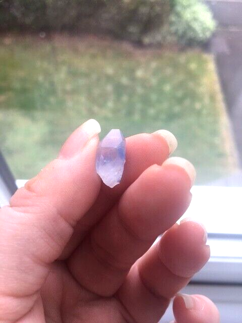 Rare AA Grade Dumortierite Quartz Crystal Small Raw Piece Point 1.5 cm Natural