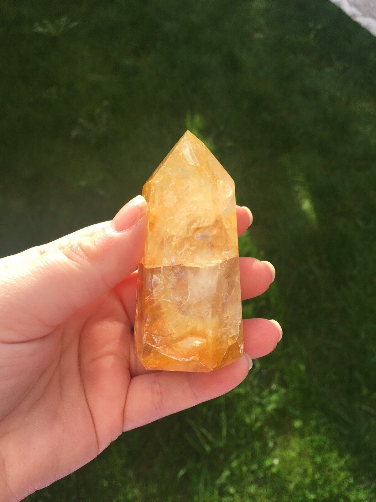 Golden Healer Quartz AAA Grade Crystal 115g 7.5 cm Tower Point Obelisk Healing